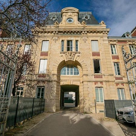 شقة Le Corbeau Et Le Homard, Un Vrai Havre De Paix ديجون المظهر الخارجي الصورة
